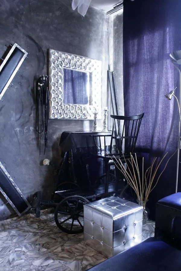 Apartment Fetish-Hostel Dresden